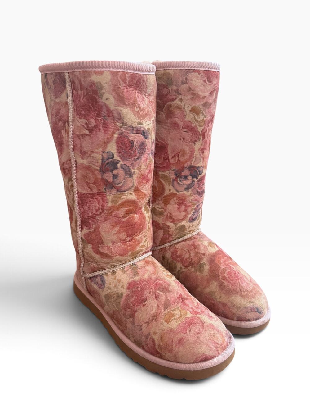 Vintage UGG Classic Tall Romantic Flower Boots Pink Floral Women’s 7